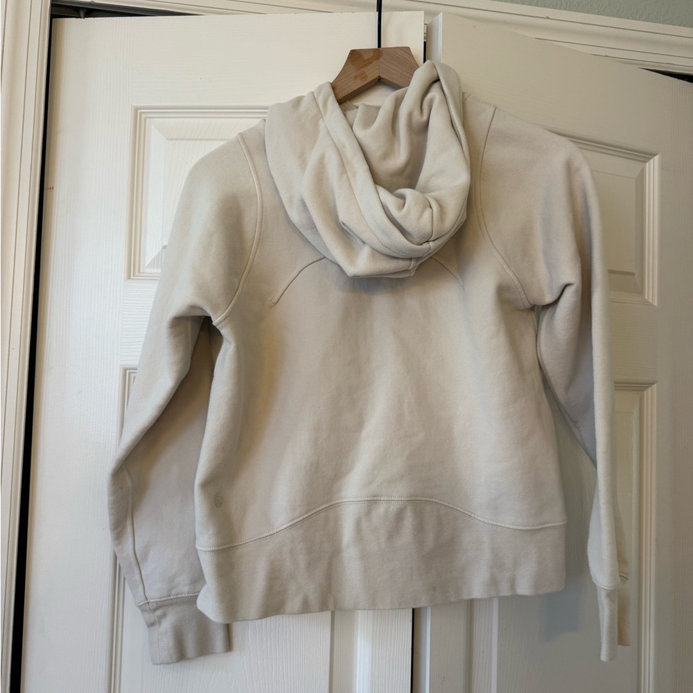 lululemon loungeful hoodie
white opal size 2 - Picture 5 of 7